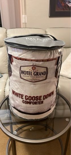Hotel Grand White Goose Down Comforter Full/Queen