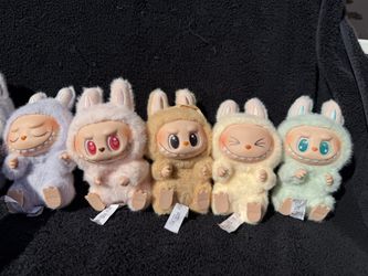 Labubu Have A Seat Set