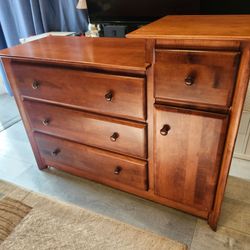 Solid Wood Baby Changing Table / Dresser – Good Condition