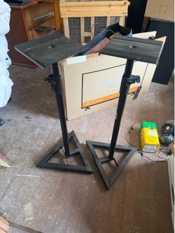 Proline Adjustable Monitor Stands