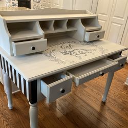 Large Writing Desk/Table