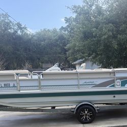 Hurricane Deck Boat