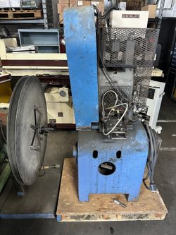 Ribbon Cutting Machine