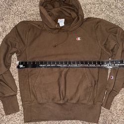 CHAMPION SWEATSHIRT / HOODIE