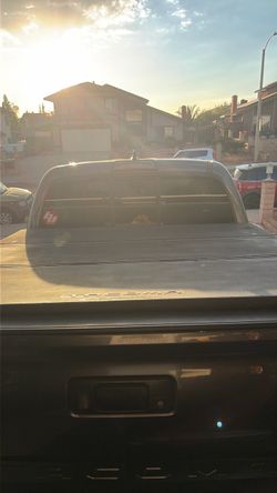 Tacoma bed cover