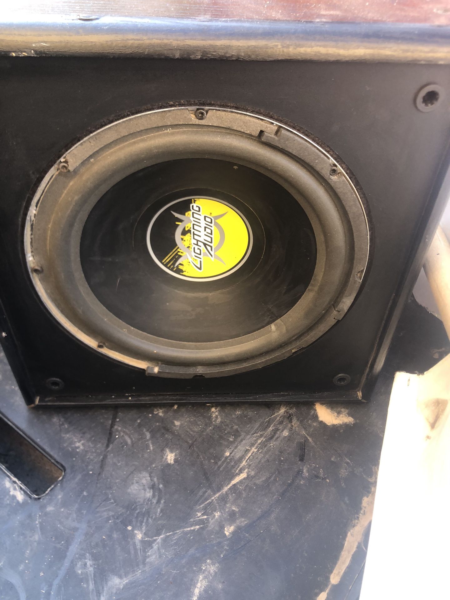 2 12” Subs