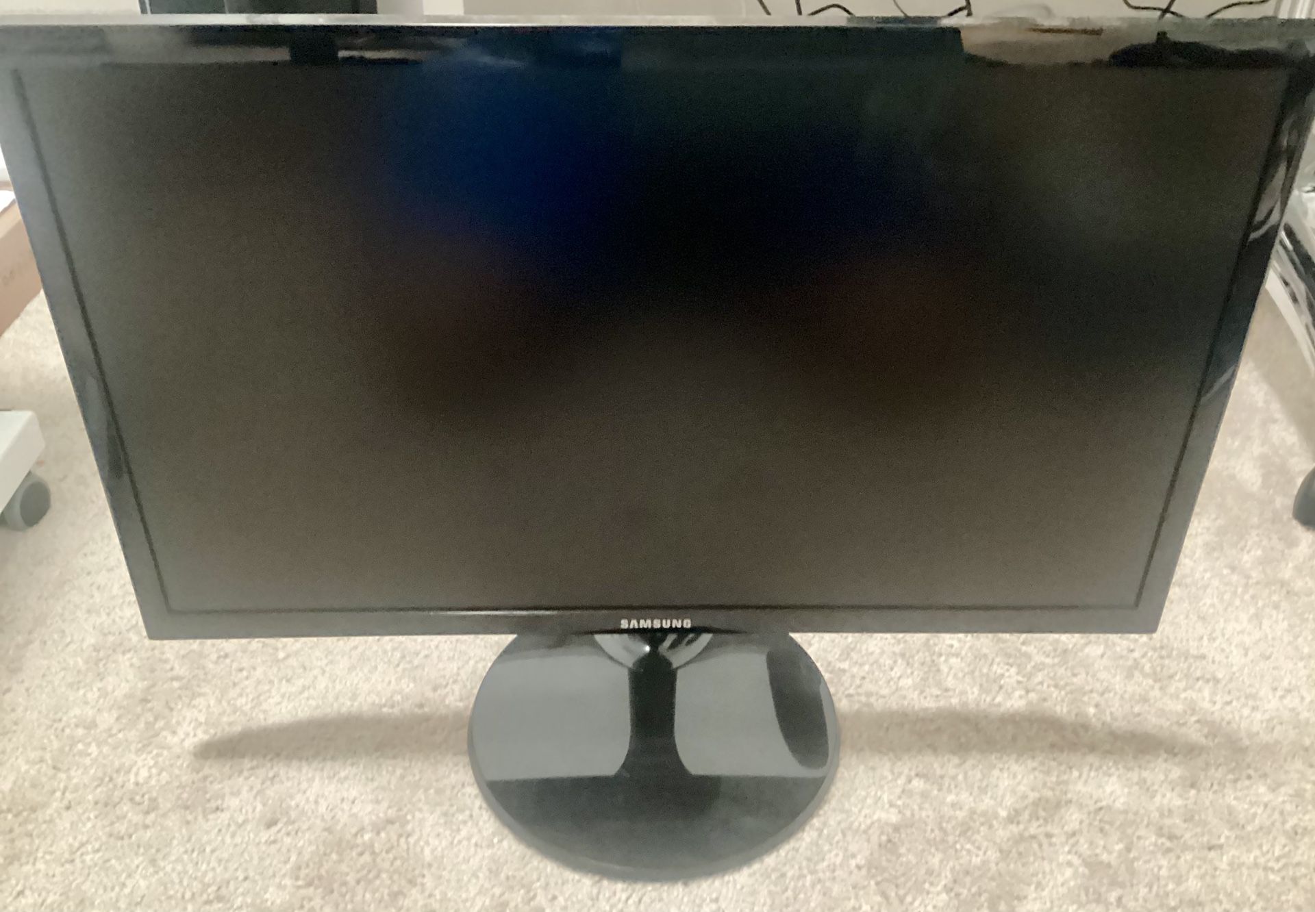 Samsung S22F350 computer monitor 55.9 cm (22") 1920 x 1080 pixels Full HD LED Black