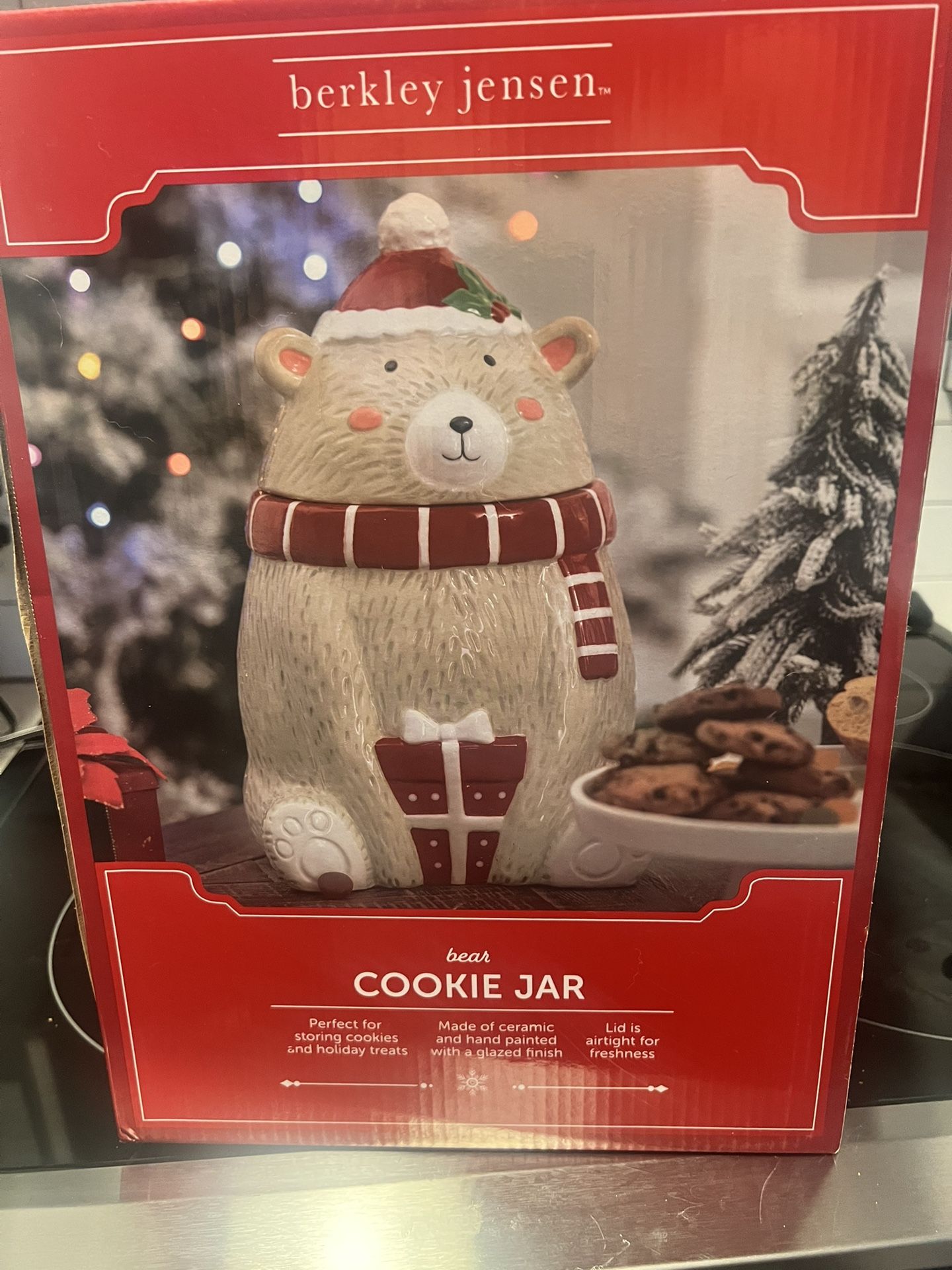 Ceramic cookie jar