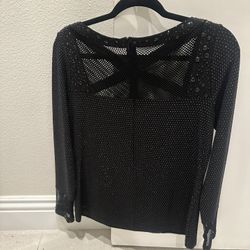 Women’s Clothes  From 20-100