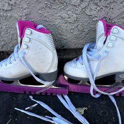 Kids Ice Skates