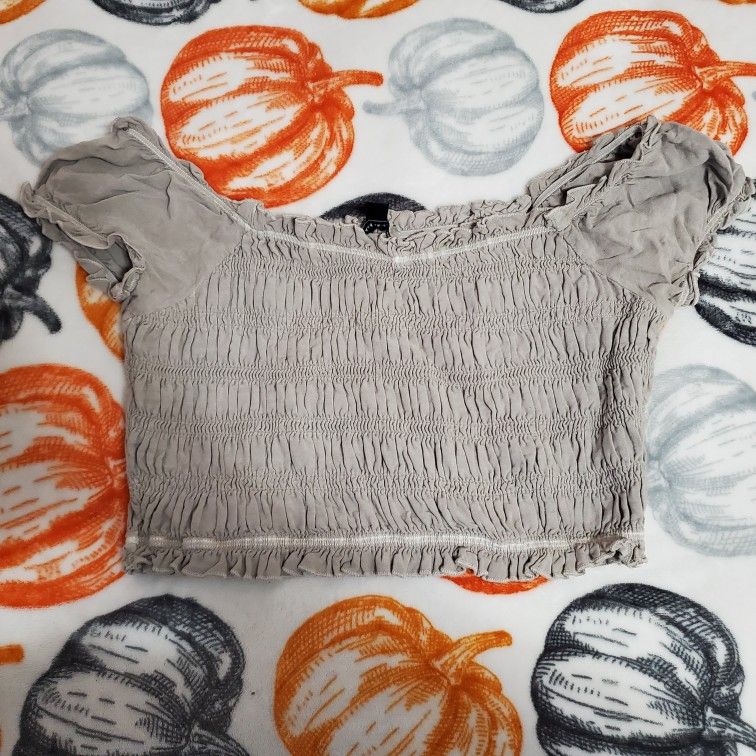 American Eagle Gray Crop Top