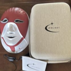 Cleo Red Light Face Mask