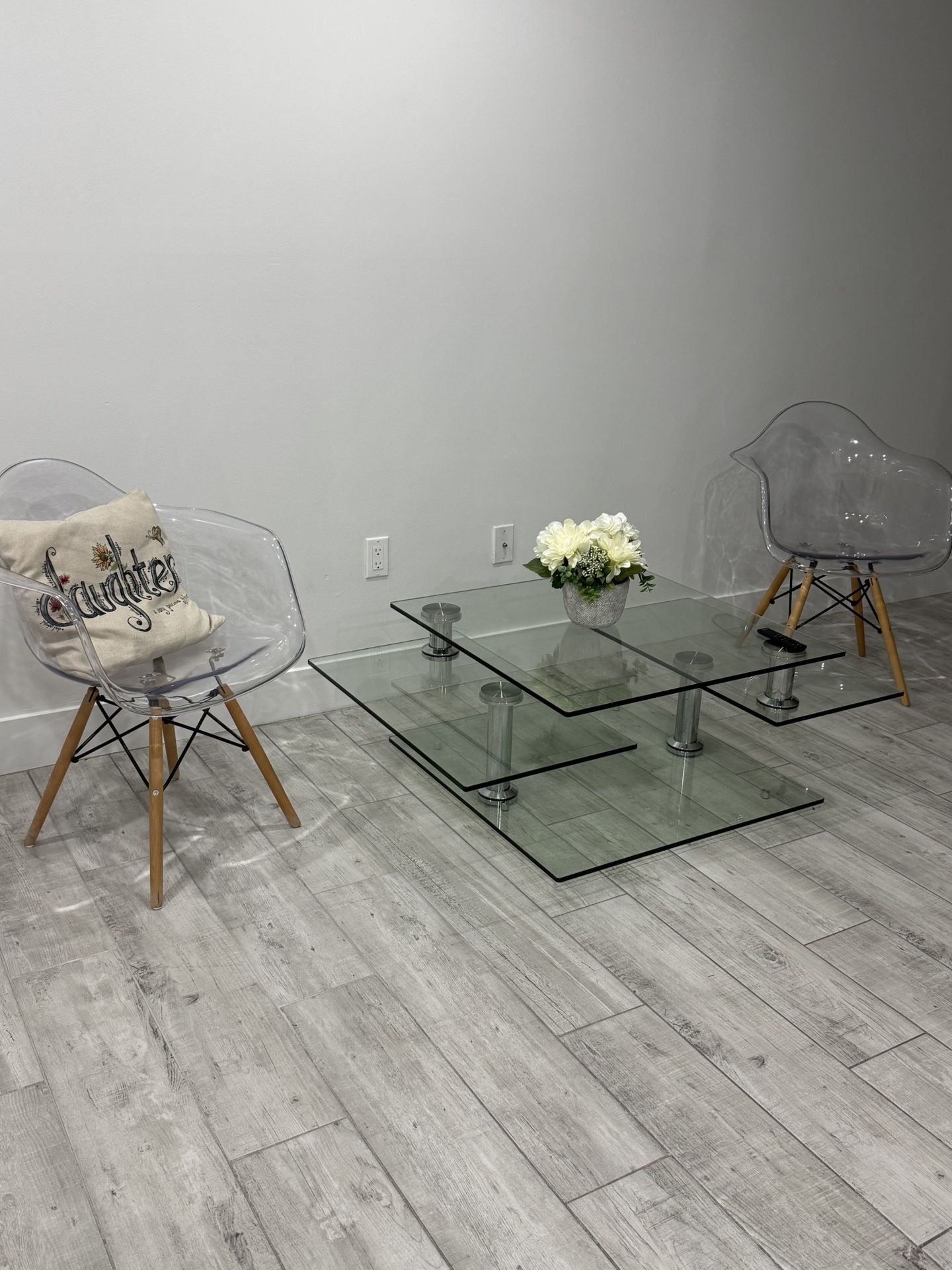 Table And Acrylic Chairs