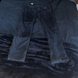 Black Levi’s Jeans 514