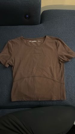 Aritzia TNA