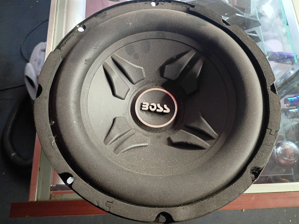 10 Inch Boss Subwoofer 