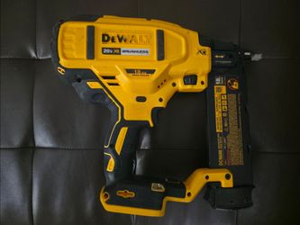 Dewalt Nailing Gun 18G