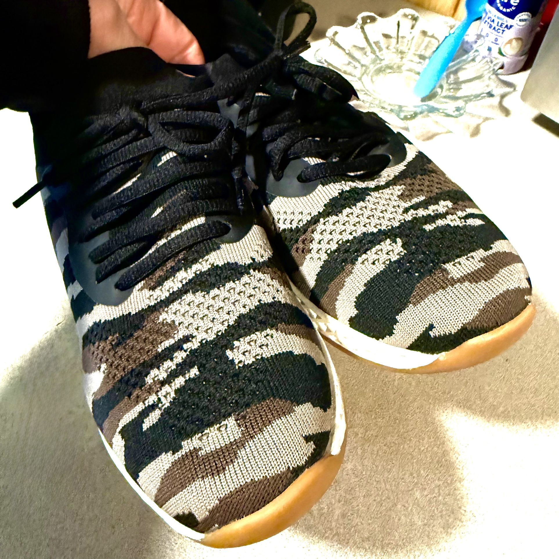 Shoes/Womans ~Urban Sport By J/Slides 