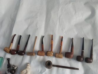 Collection of 13 Vintage Pipes and Accessories