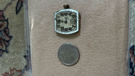 Waltham watch dial and working movement