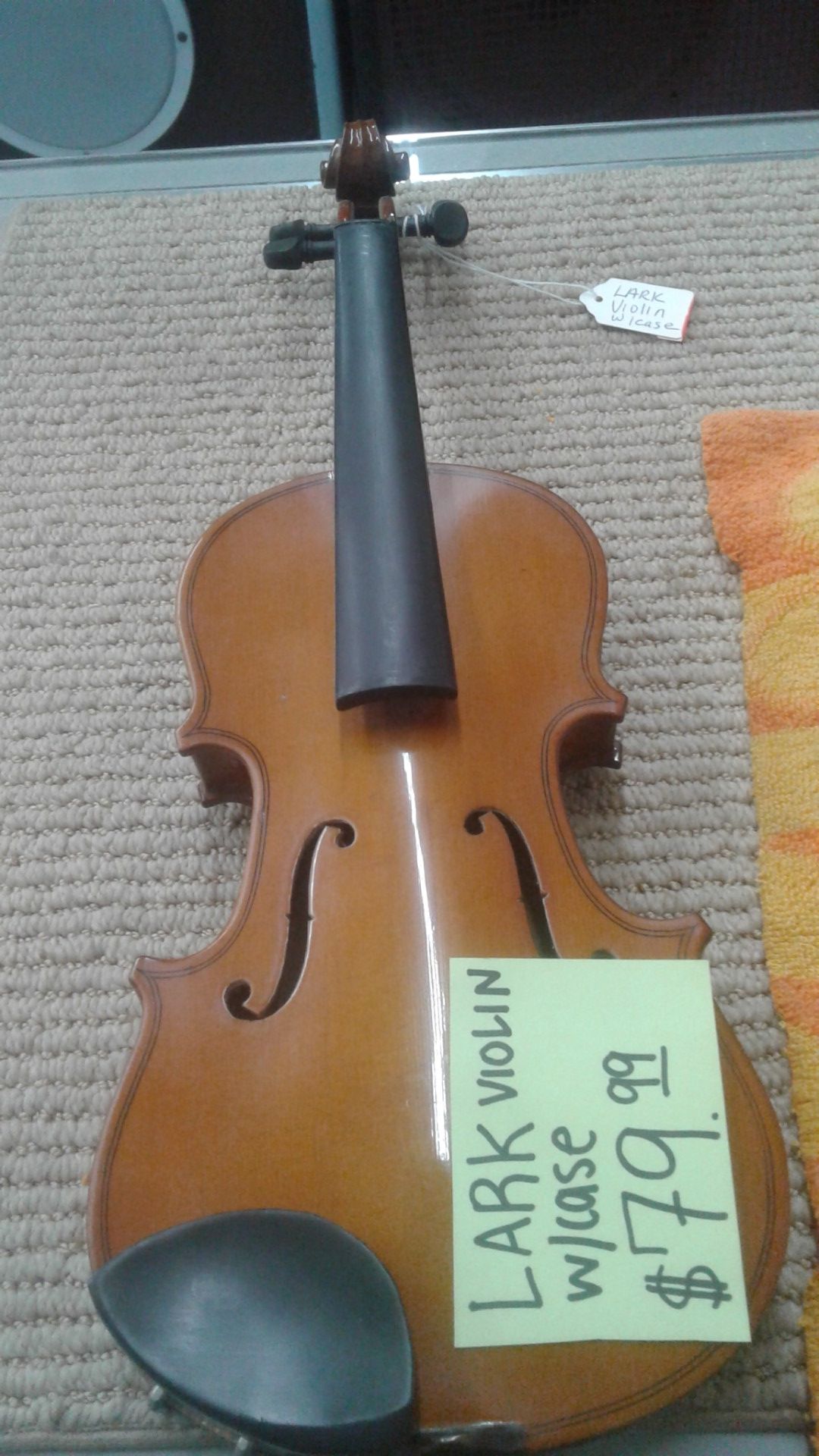 Lark violin