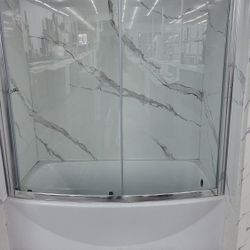 Bathtub & Glass Doors 