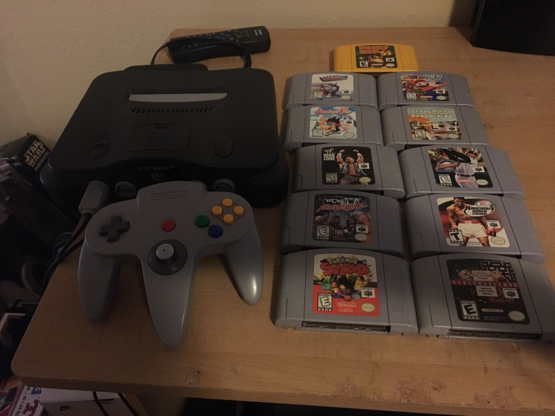 Nintendo 64 w/ 9 games and expansion. works great