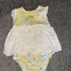 Baby girl flower dress