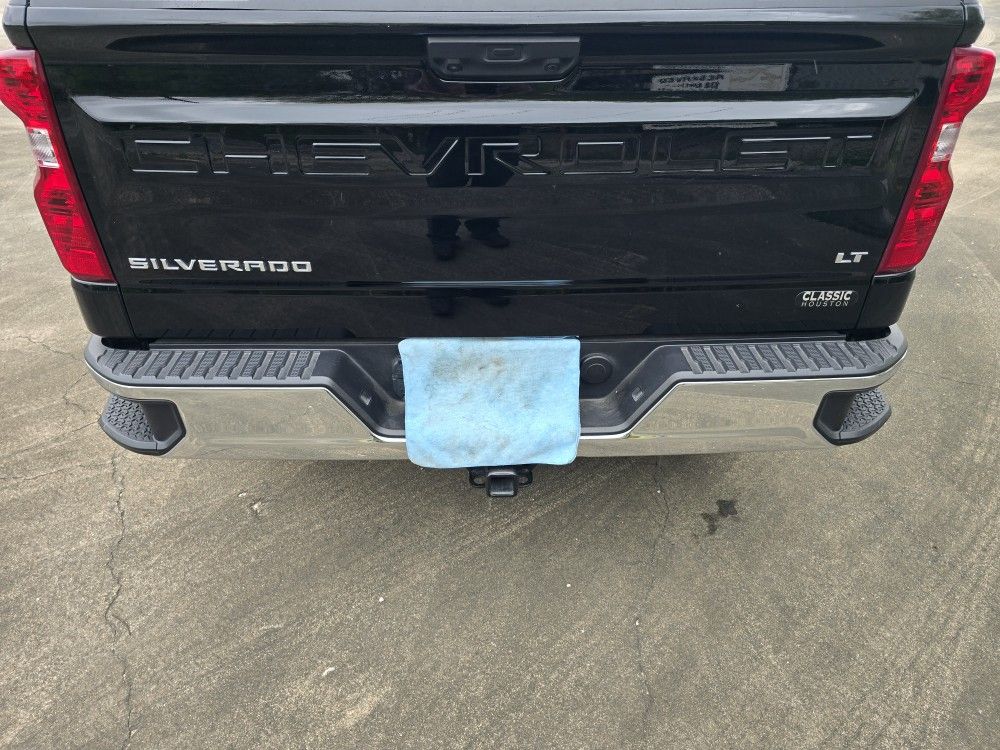 2019 -2025 Chevy SilveradoTailgate (Black)