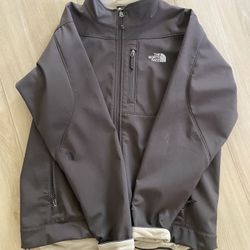 Men’s North Face jacket