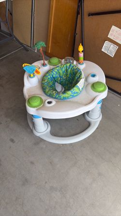 Baby Activity Center Exersaucer