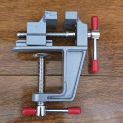 NEW Mini Table Bench Vise, Mini Jeweler Table Clamp, Universal Drill Press Table Clamp