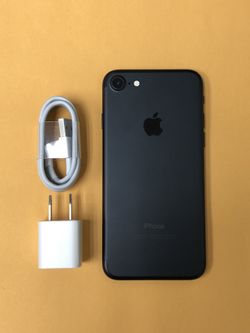 iPhone 7 32GB Factory Unlocked