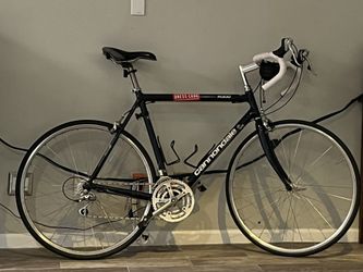 Cannondale R300 Road Bike