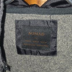 Men's Gray Quarter-Zip Hoodie with Black Chest Pocket - Size M