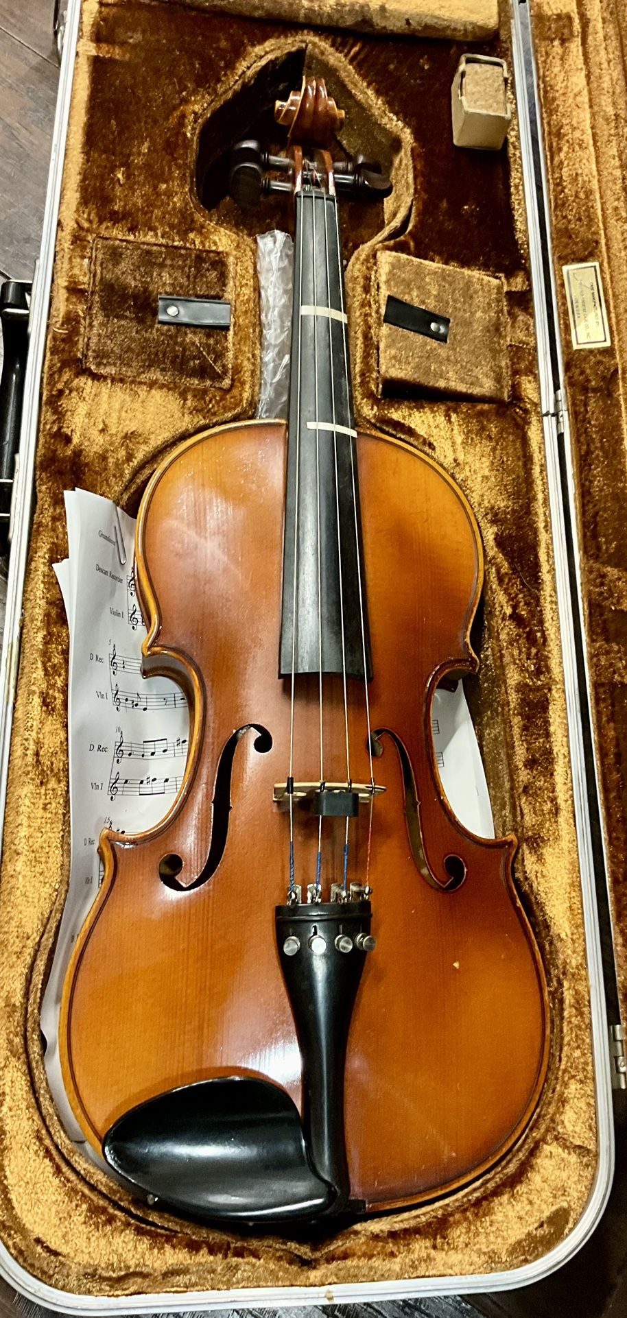 AR Seidel- Glaesel-V131G -1983 -4/4 Violin Outfit w/ Hardshell Case, Bow & Xtras 