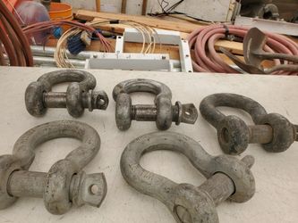 Crosby shackles