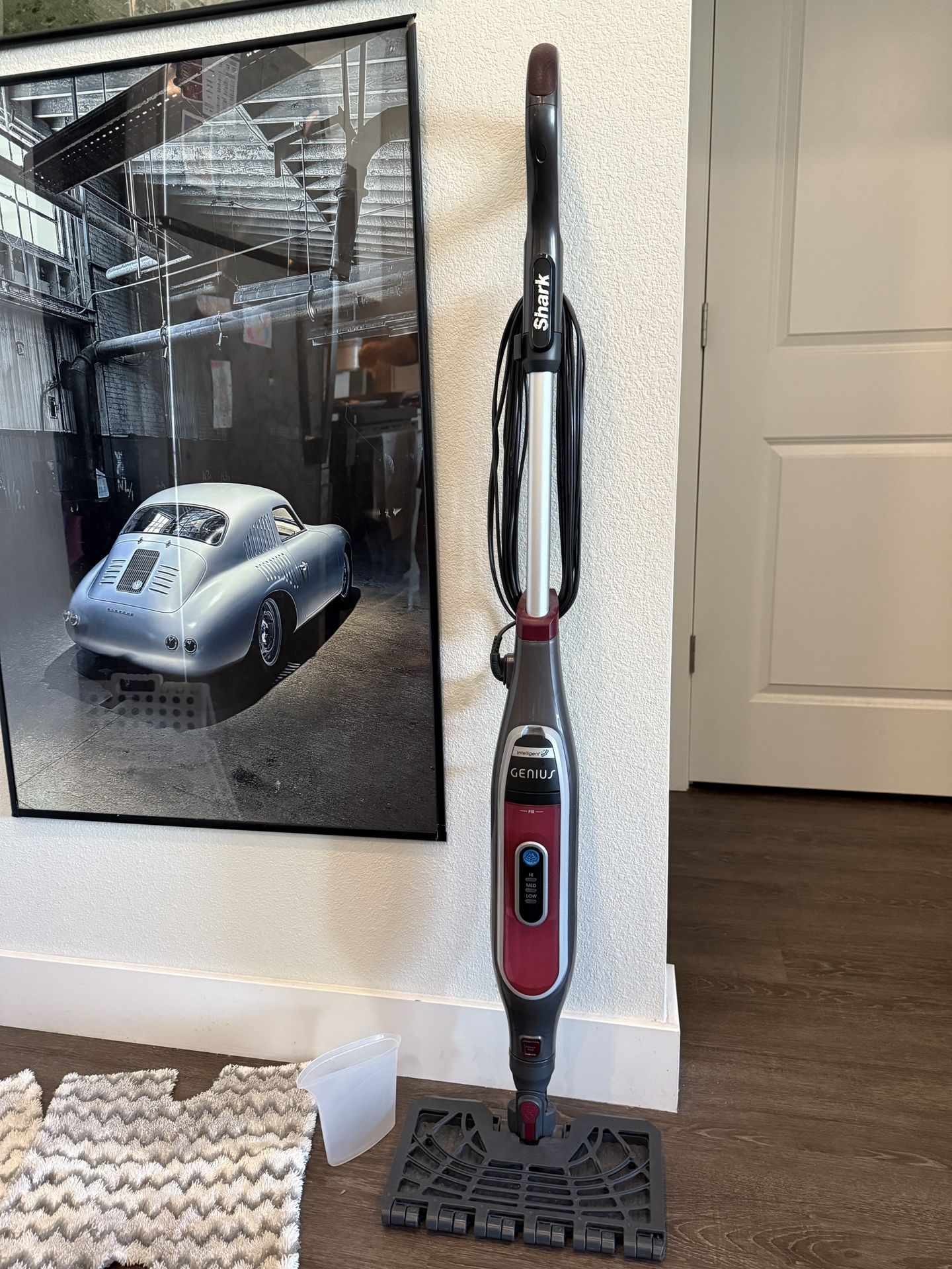 Shark “Genius” Steam & Spray Mop