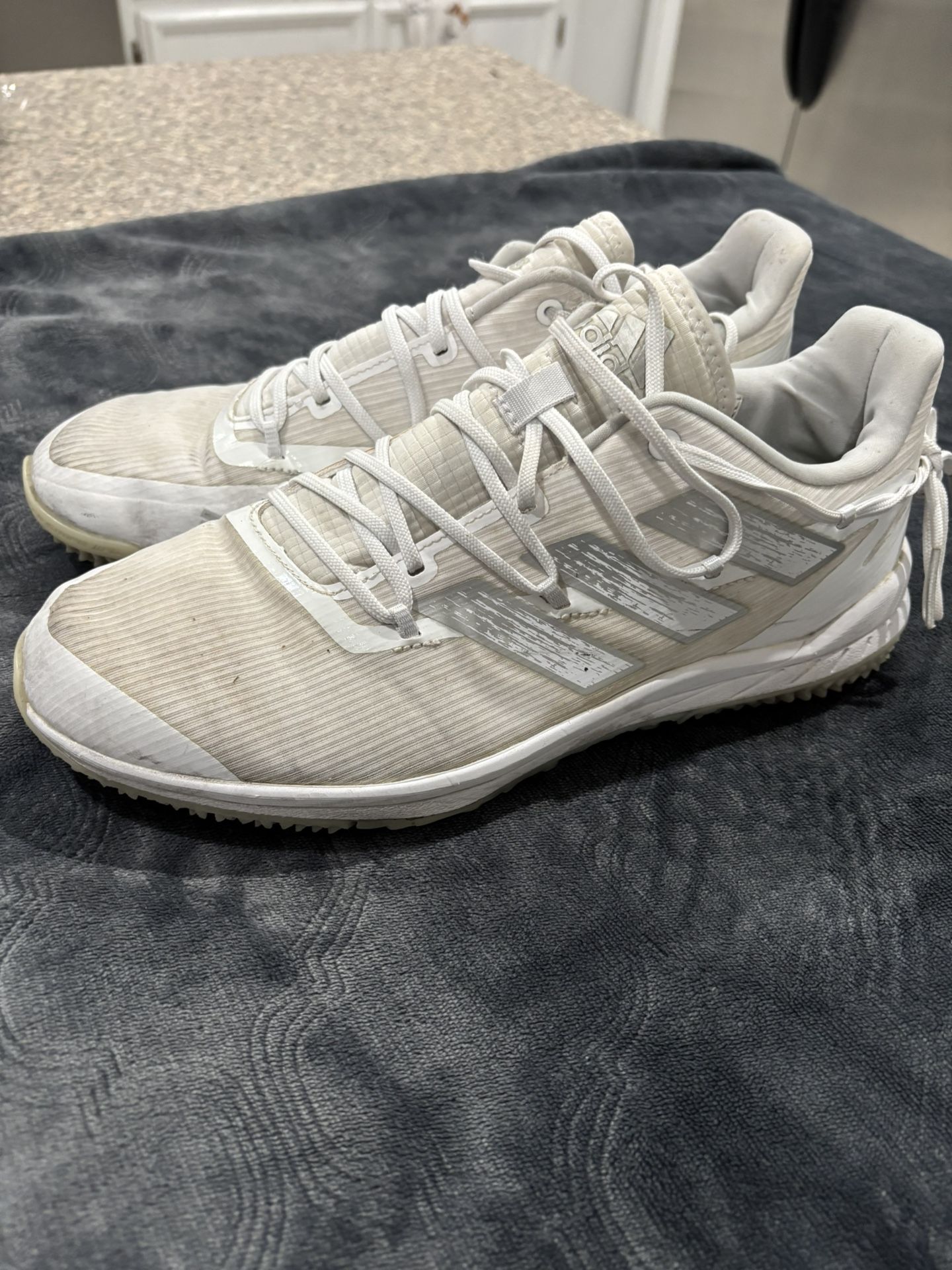 Men’s Adidas Baseball Turf Shoes - Size 9.5