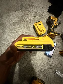 DeWalt 20V MAX XR Lithium Ion Battery