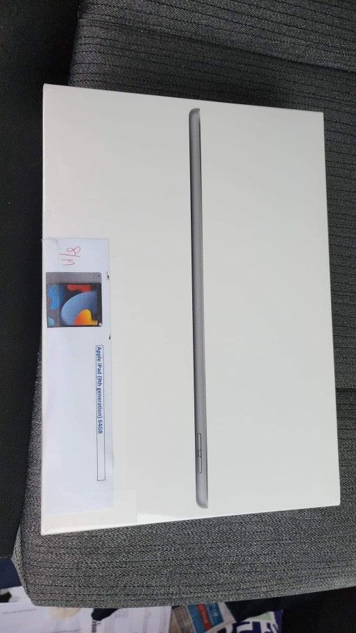 Apple IPAD 64GB WIFI 9th Generation