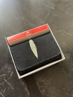 Women’s Trifold Wallet - Black