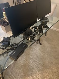 Monitor, Key board, WAV Link and HDMI cords