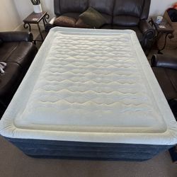 Air Mattress - Queen Size