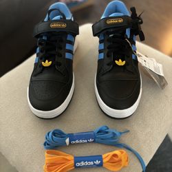 Never Before Worn Adidas Forum Low, Very Unique Size 11
