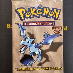 Pokemon Fossil Aerodactyl Booster Pack Vintage Factory-Sealed