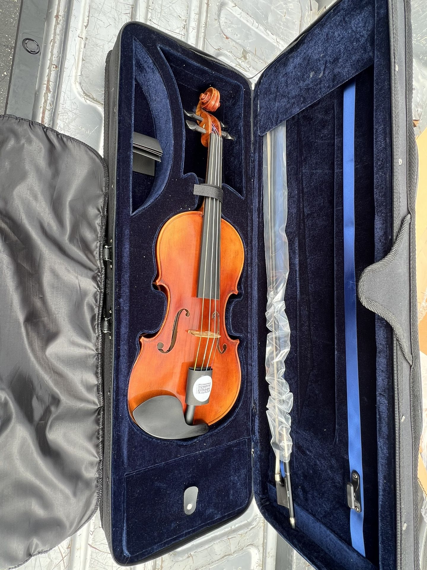 Violin 4/4 New With Case