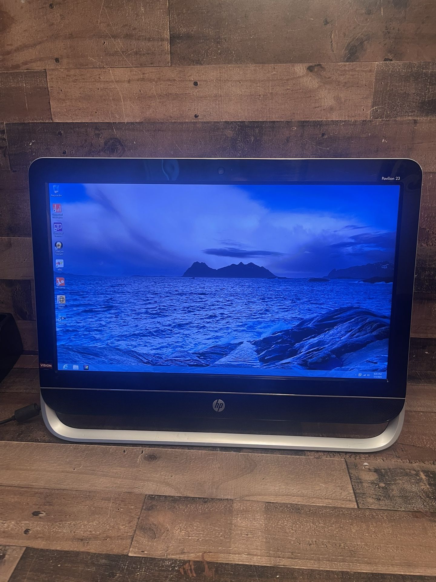 HP Pavilion All-In-One 23 Computer Windows 10 64