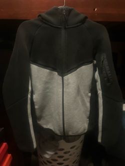 Nike tech