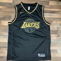 Lakers Jersey Sizes L,Xl,2x 